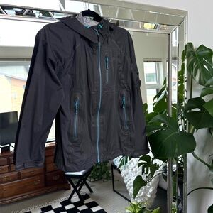 Outdoor Research Women’s Zip-Up Windbreaker